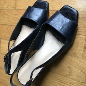 Franco Sarto shoes. Navy.
